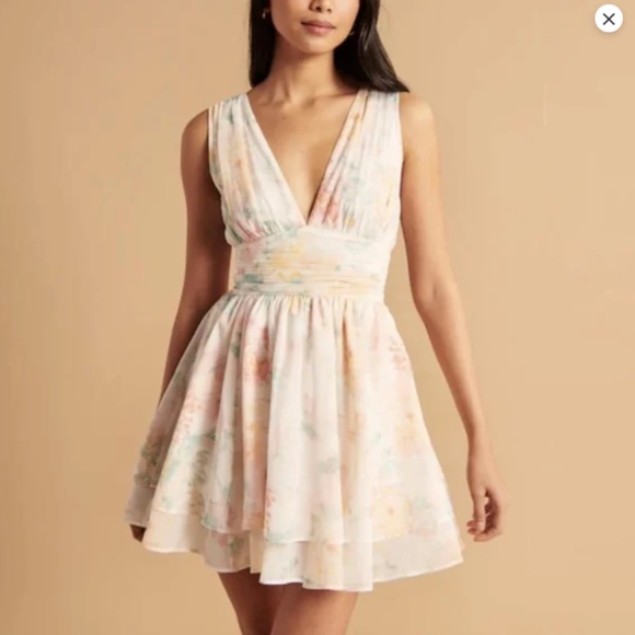 Abercrombie & Fitch - Flirty Drama Mini Dress - Size M - Picture 4 of 5